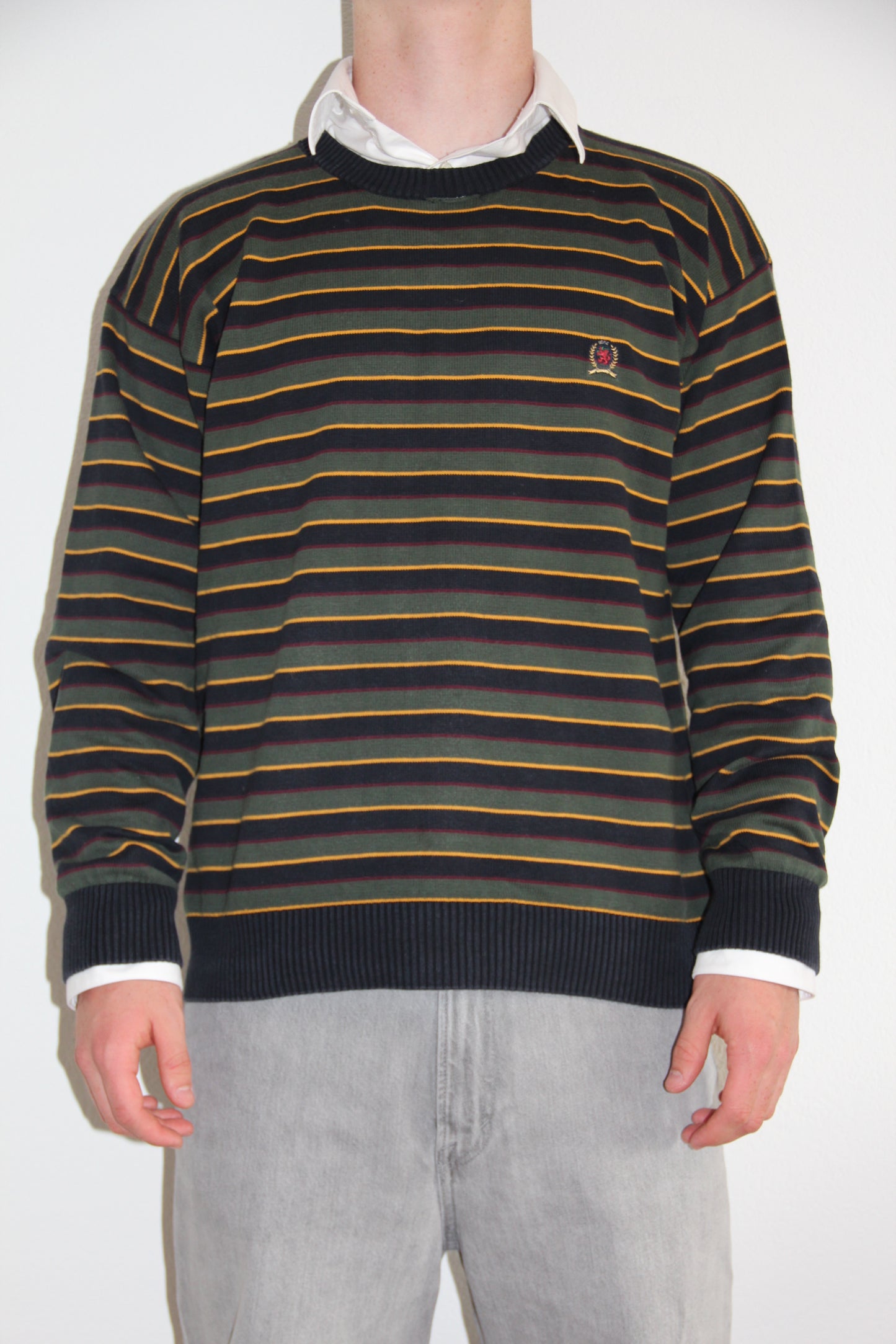 Vintage Tommy Hilfiger Strickpullover – Dunkelgrün/Gold Gestreift